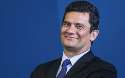 Moro assina portaria 666 que facilita deportaÃ§Ã£o e prisÃ£o de estrangeiros