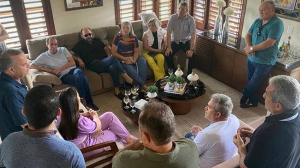 Ex-prefeito de Assú cotado para ser vice de Fábio Dantas