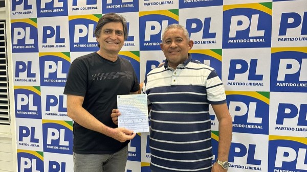 Liderança do bairro Macarrão, Mazinho do Saci se filia ao PL em Mossoró