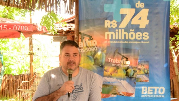 Beto realiza prestação de contas do mandato em Mossoró