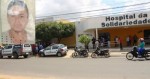 Homem Ã© morto na calÃ§ada de hospital em MossorÃ³