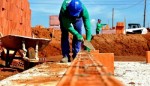 Desemprego cai para 11,9%, mas ainda atinge 12,5 milhÃµes de pessoas