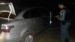 Elementos abandonam carro apÃ³s serem perseguidos por PMs na avenida da Uern