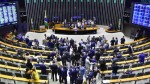 Congresso derruba veto à desoneração da folha de pagamento para 17 setores
