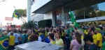 Manifestantes foram as ruas neste domingo pedir impeachment de Gilmar Mendes