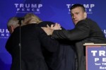 Agentes do ServiÃ§o Secreto tiram Trump do palco em comÃ­cio em Nevada