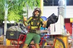Ciclista pedala mais de 400 km para vender artesanato em MossorÃ³