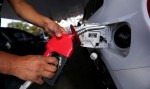 Petrobras reajusta preÃ§o da gasolina em 4% nas refinarias