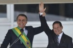 Por unanimidade, TSE nega cassação da chapa Bolsonaro-Mourão