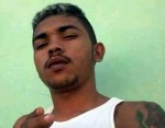 Bandidos matam jovem no Santa Delmira; na fuga roubam veÃ­culo e levam condutor de refÃ©m