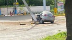 Grave acidente na Avenida Abel Coelho deixa condutor preso às ferragens