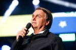 Bolsonaro deve anunciar hoje o Auxílio Brasil no valor de R$ 400