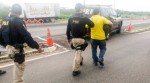 Motorista Ã© preso apÃ³s fazer alerta de fiscalizaÃ§Ã£o policial em MossorÃ³