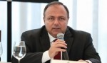VacinaÃ§Ã£o em massa comeÃ§a em janeiro, afirma Pazuello