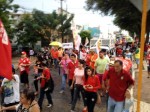 Com adesÃ£o menor, movimentos sociais realizam ato contra reformas em MossorÃ³ 