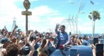 Bolsonaro prova que sÃ³ Ã© impopular nos institutos de pesquisa