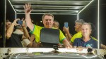 Com bom resultado no 1º turno, Bolsonaro mantém atenção na reta final