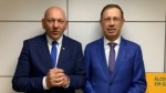 Empresários Luciano Hang e Carlos Wizard anunciaram a doação para o SUS de 10 milhões de doses da vacina
