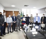 Governo que não consegue compra respiradores quer construir um porto-indústria no mar do RN