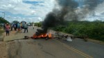 Moradores fazem protesto e fecham a RN-117 apÃ³s morte de feirante em acidente