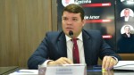 Lawrence defende faixa de rua para pedestres e ciclistas