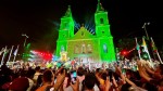 Mais de 120 mil fiéis participam da procissão de Santa Luzia, padroeira de Mossoró