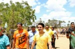 Agenda de Francisco e Micael comeÃ§a na zona rural e termina com "paredaÃ§o"