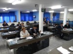 Vereadores repudiam demissÃ£o de assessores e acusam presidÃªncia de "desastre de gestÃ£o financeira"