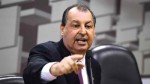 Omar Aziz dá voz de prisão a ex-diretor do Ministério da Saúde
