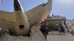 Avião com 242 pessoas cai na Índia e deixa mais de 200 mortos