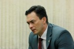 Senador Styvenson parte para o confronto apÃ³s crÃ­ticas de seus eleitores