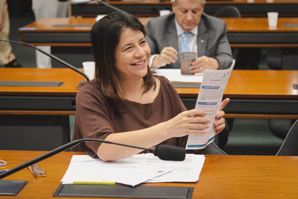 Carla Dickson comemora crescimento de pesquisa em todas as regiões do Estado