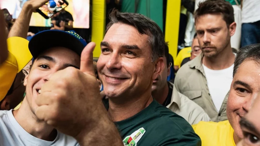 Estou fechado com Flávio!
