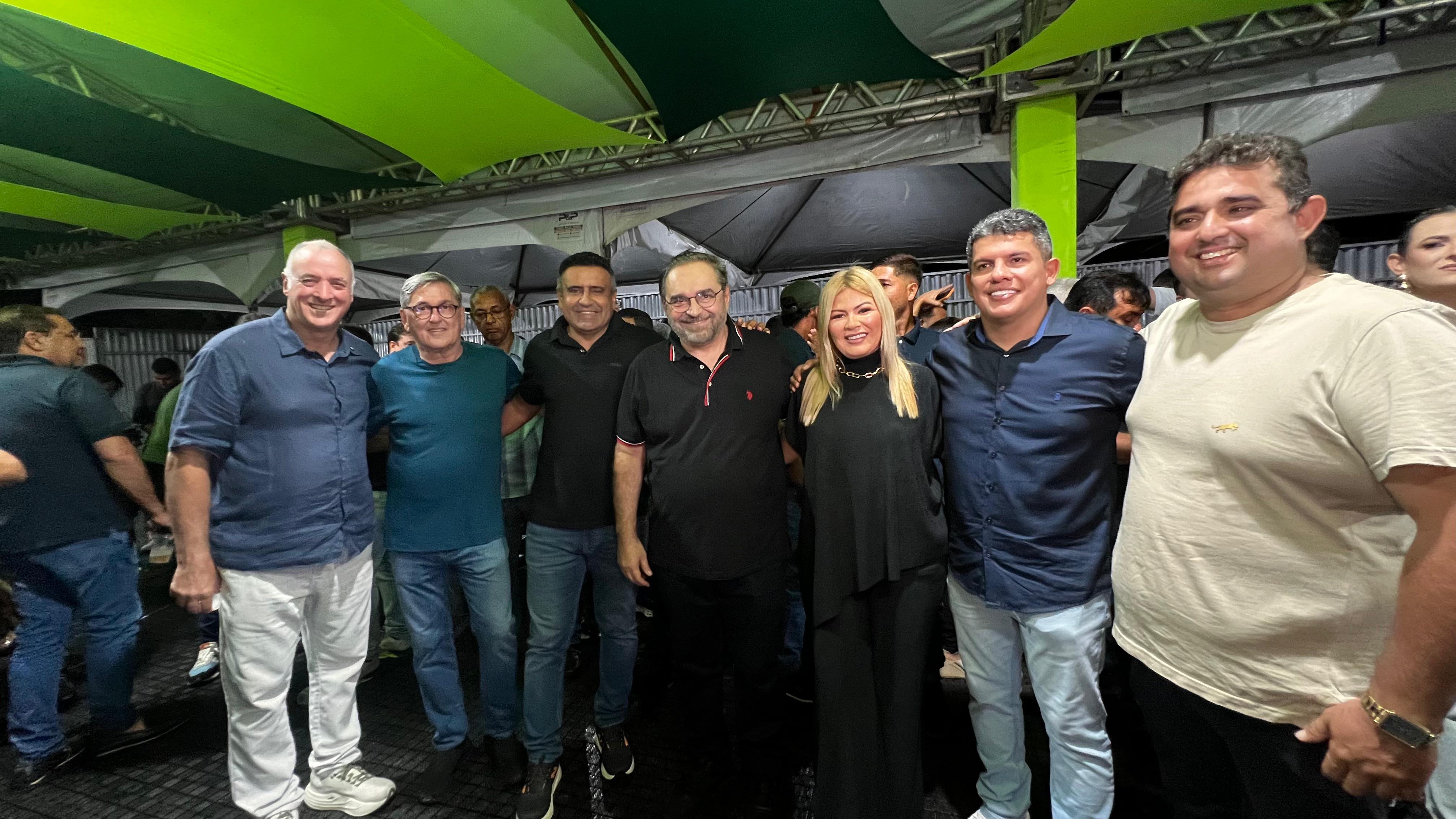 Em Lagoa de Pedras, Coronel Hélio recebe apoio da prefeita e fortalece pré-candidatura ao Senado