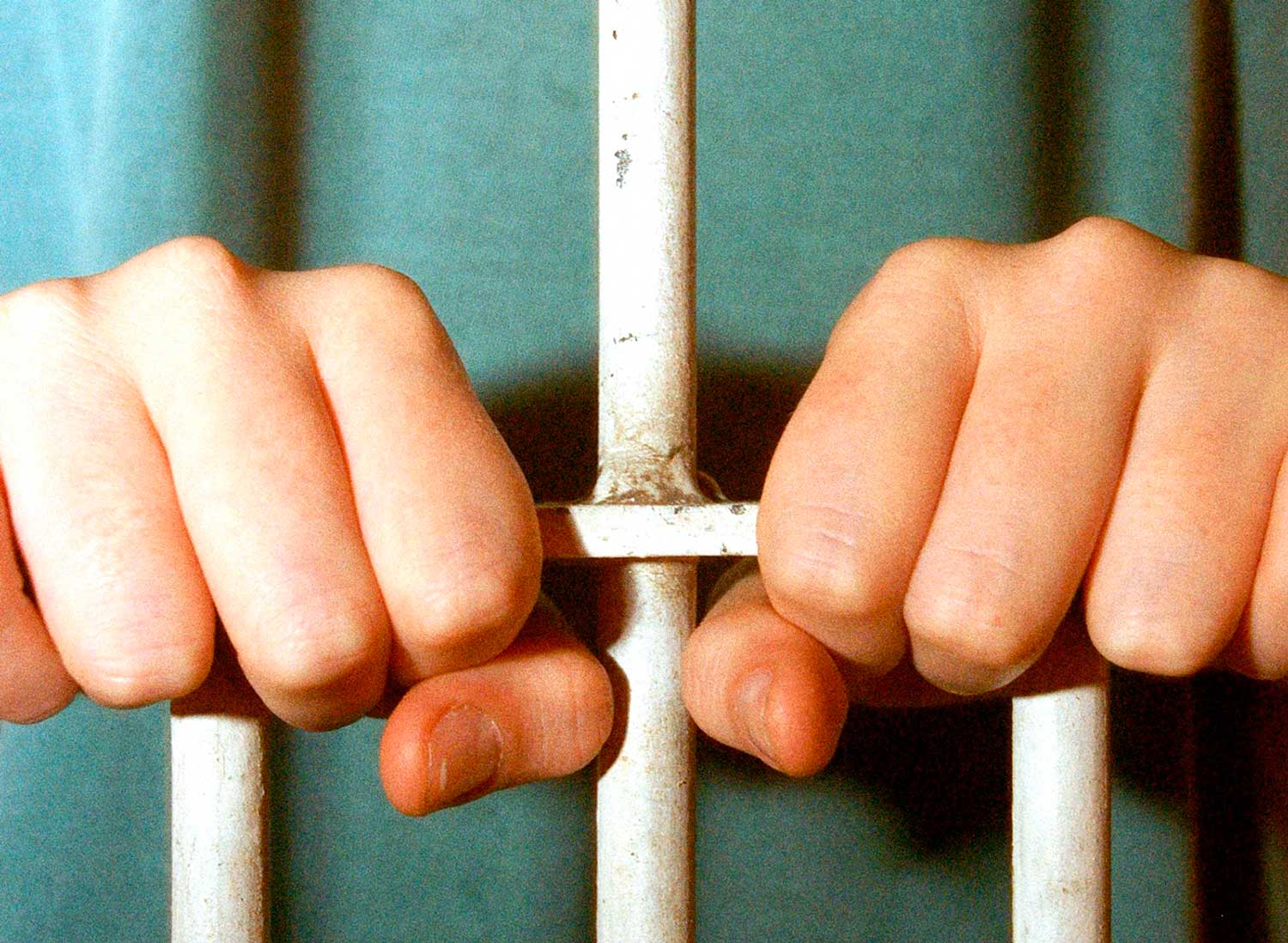 Proposta que reduz maioridade penal avança na Câmara após aprovação na CCJ