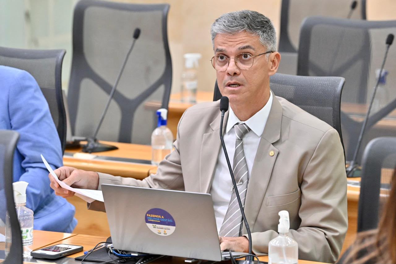 Coronel Azevedo comemora aprovação de PEC da maioridade penal para 16 anos e critica voto da esquerda contra a proposta
