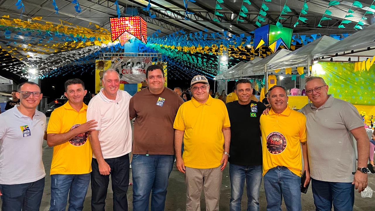 Coronel Hélio vai à Caprifeira e recebe apoio do prefeito e vice de Coronel Ezequiel ao Senado