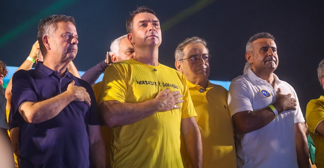 Com Flávio Bolsonaro, PL prepara grande convenção da direita no RN em julho