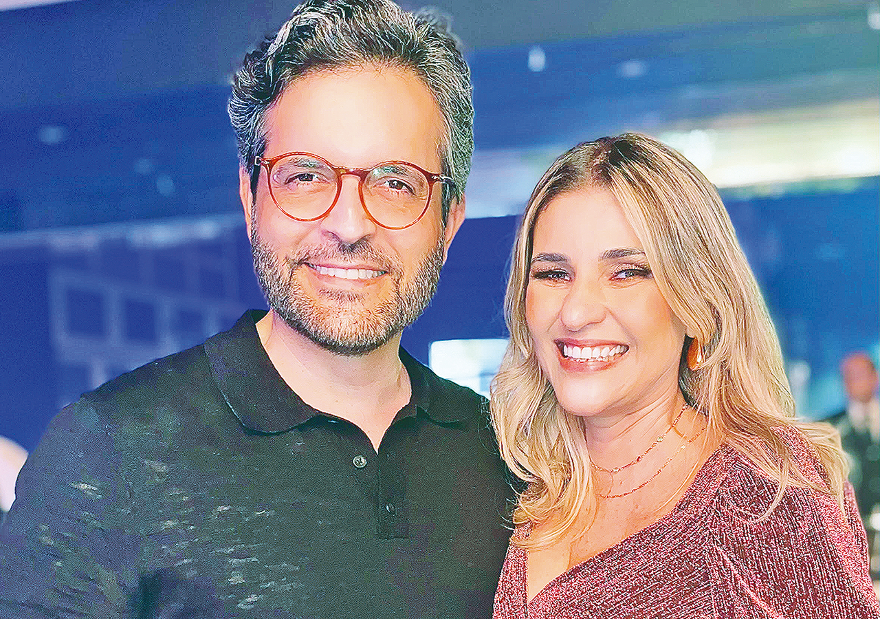 Jornalista Helga Oliveira morre aos 48 anos após luta contra leucemia