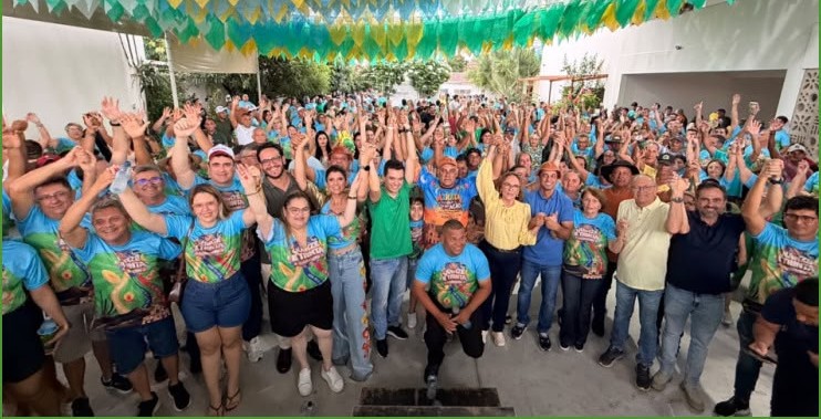 Prefeito de Angicos confirma apoio a Walter Alves durante evento que reuniu multidão