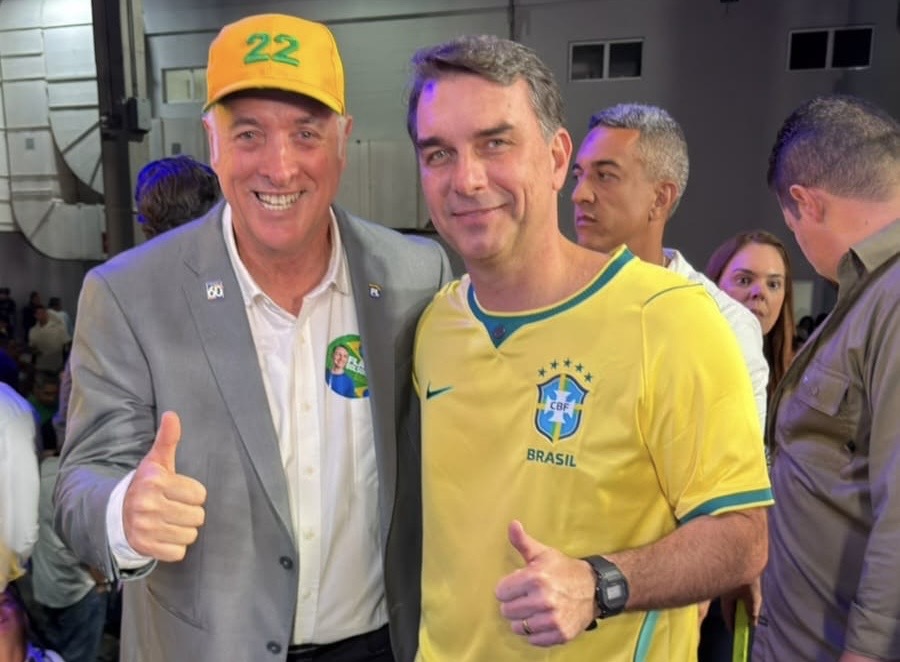 Em evento do PL, Coronel Hélio fortalece articulação nacional e se consolida como senador de Flávio Bolsonaro no RN