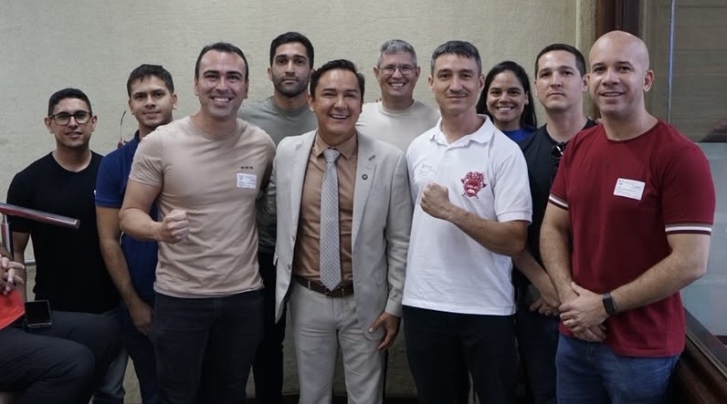 Aprovado projeto de Neilton Diógenes que reconhece bombeiros militares como profissionais da saúde