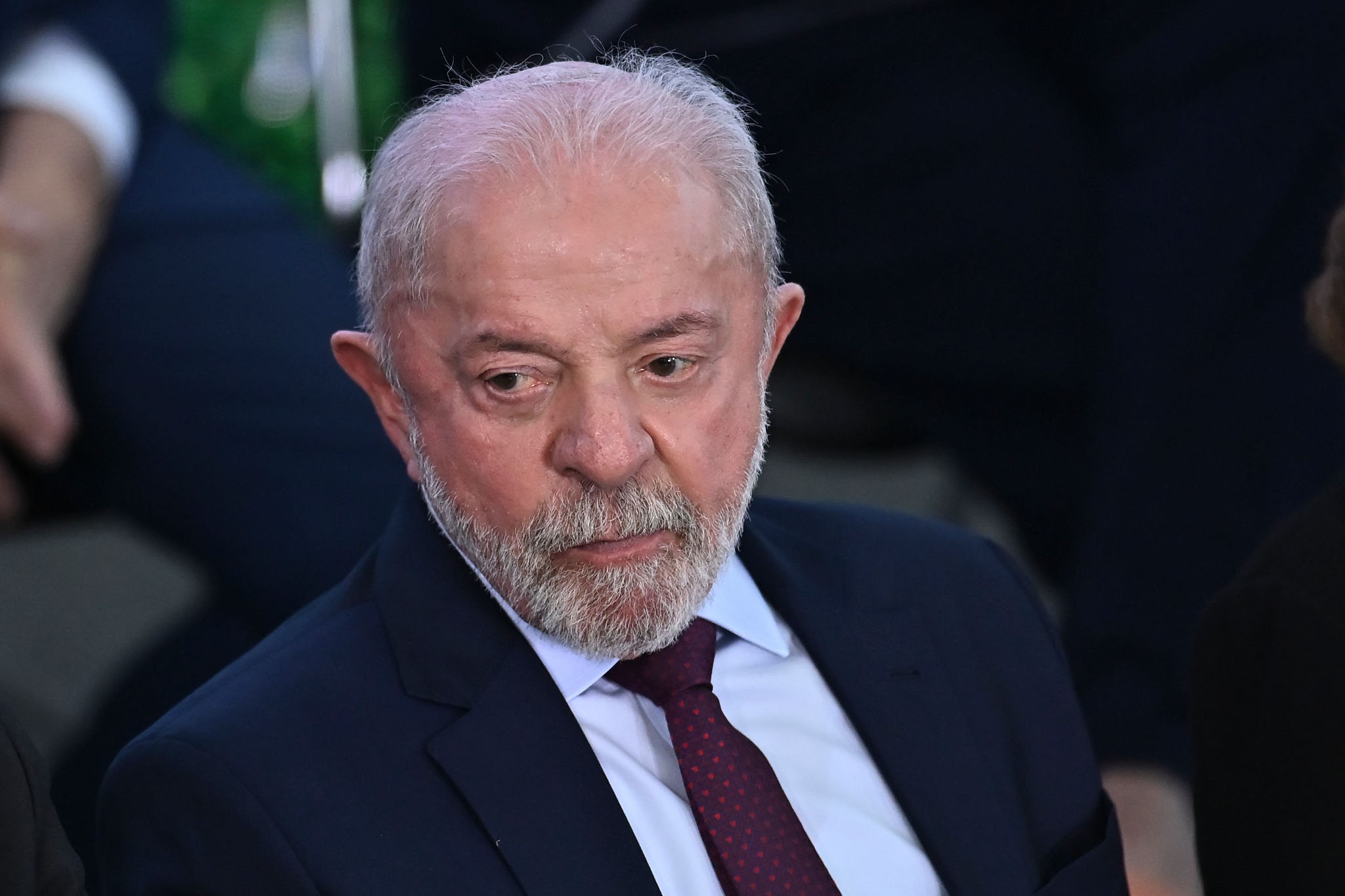 Por que Lula não culpa Bolsonaro pelo tarifaço chinês?