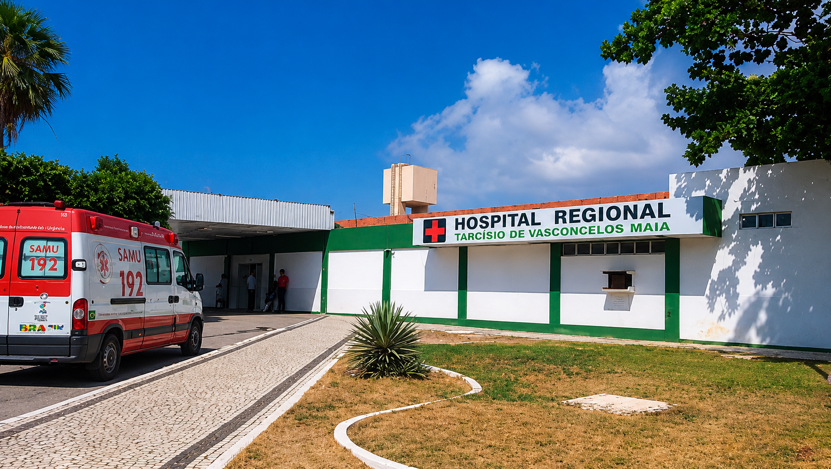 Corredores lotados e falta de leitos são registrados no Tarcísio Maia