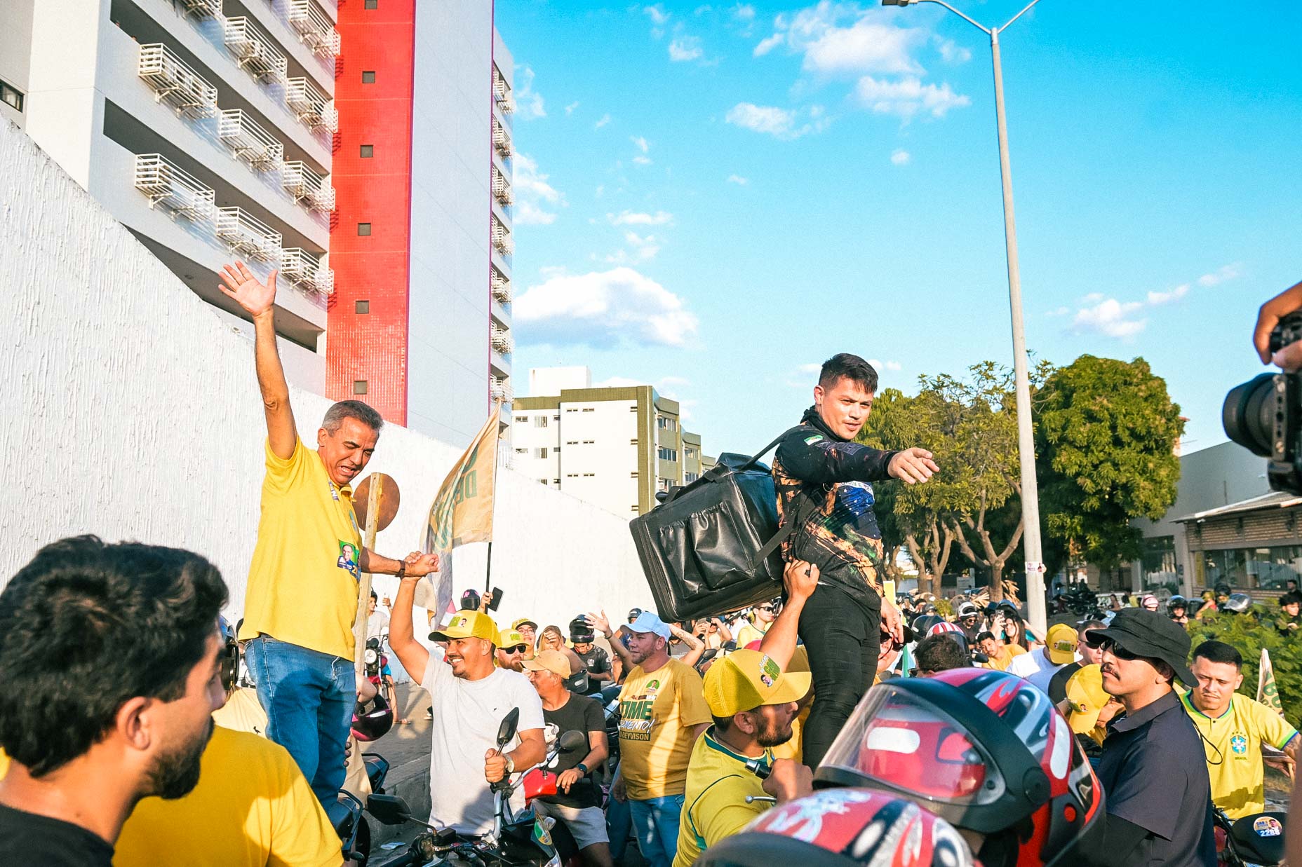 Jorge realiza motociata ao lado de Cabo Deyvison em Mossoró