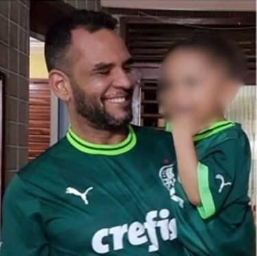 Pai e criança de cinco anos são encontrados mortos dentro de casa em Areia Branca