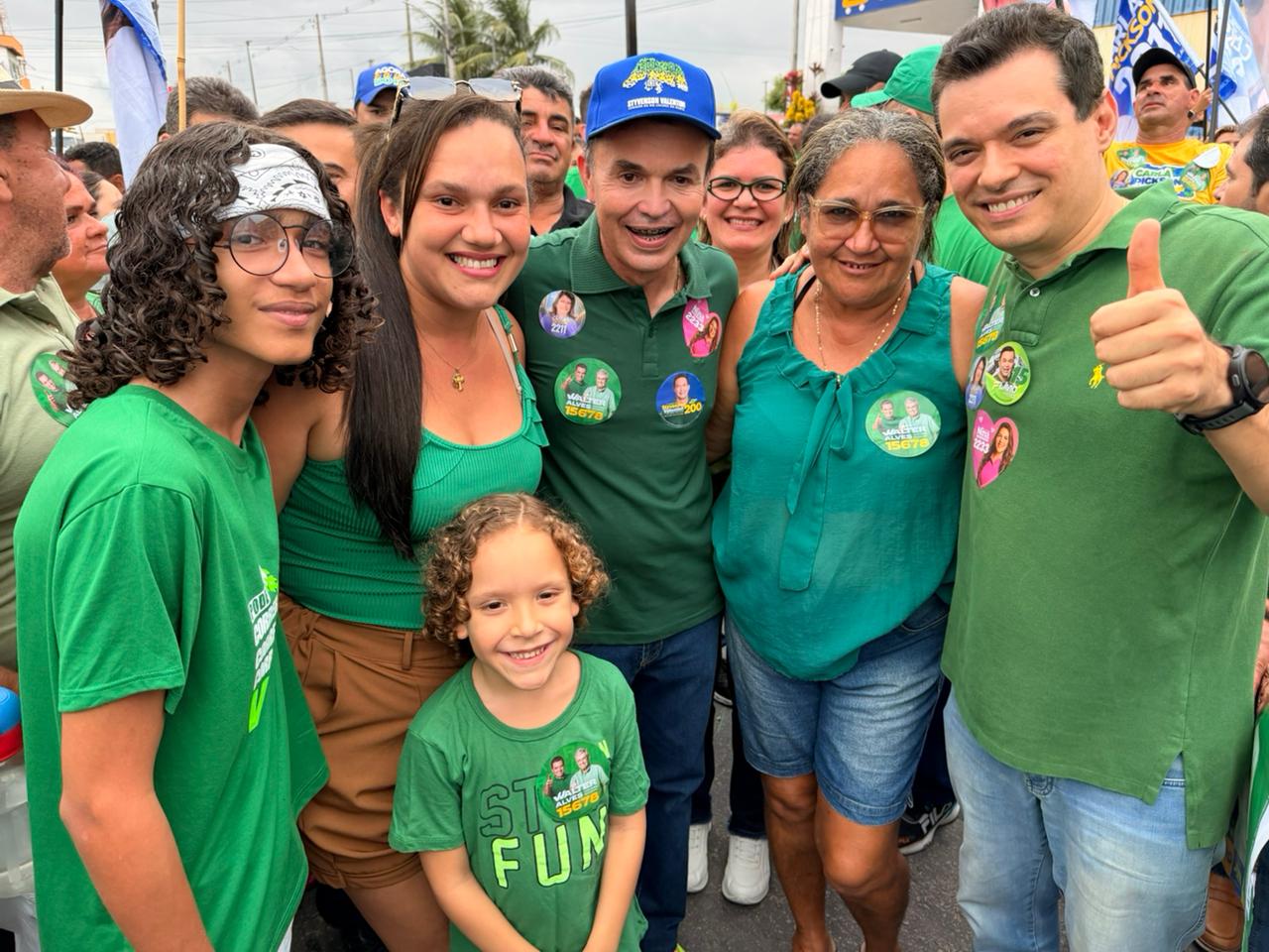 Sob chuva, nação bacurau mostra força nas ruas de Nova Cruz e reafirma apoio a Walter Alves