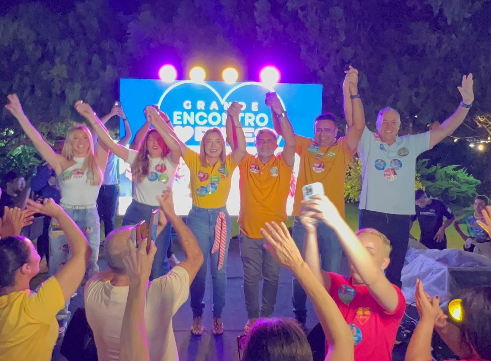 Vice-prefeita Kátia Pires reúne grupo político e anuncia apoio a Coronel Hélio em grande ato em Parnamirim