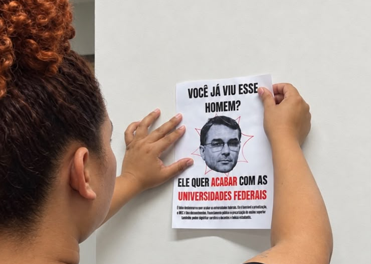 Alô TRE: Extrema esquerda usa estrutura da Ufersa para espalhar fakenews sobre Flávio Bolsonaro