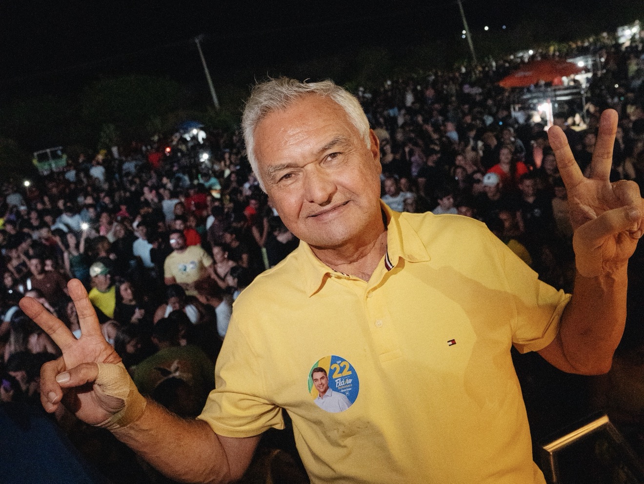 Jucurutu celebra reeleição do Deputado General Girão com arrastão da Banda Grafith